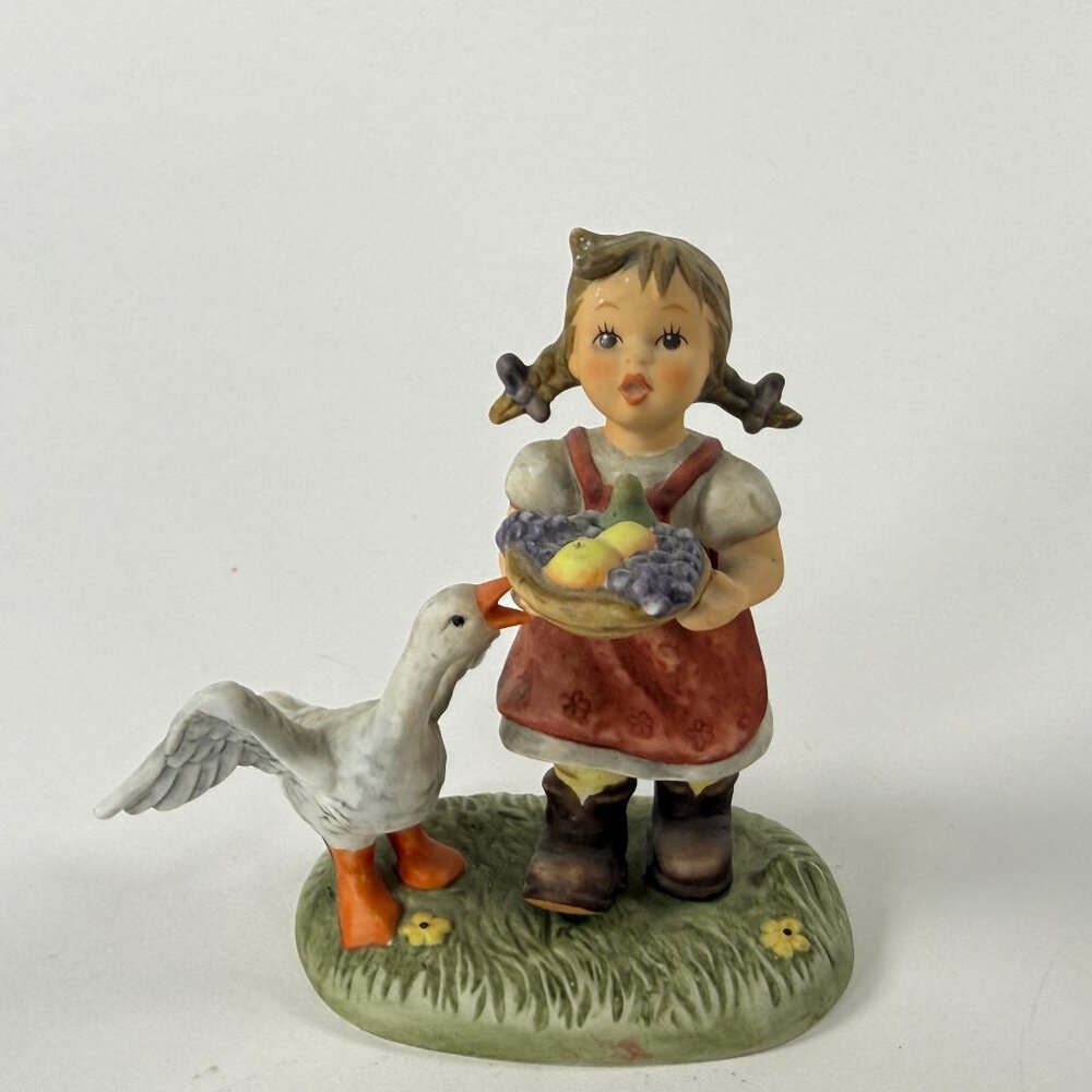 Vintage BH 253 Nature's Bounty Goebel Figurine Goose Fruit Basket